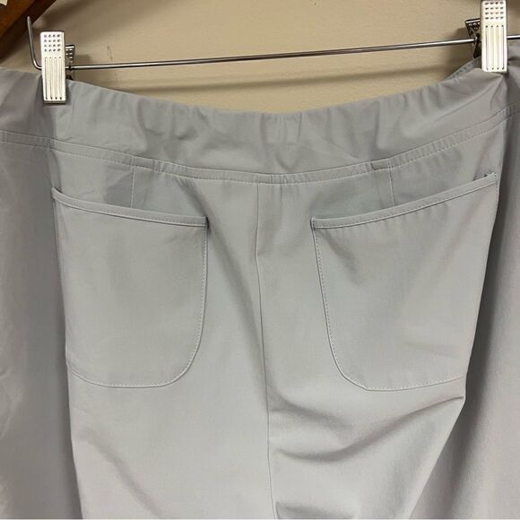 Chicos lightweight grey joggers    Size Med/8 - Picture 7 of 9